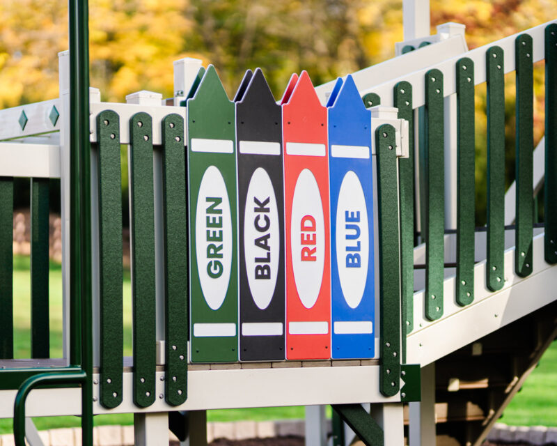 King-Swings-Commercial-Playgrounds-Navigator-Crayons