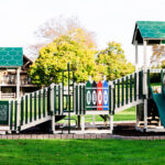 King-Swings-Commercial-Playgrounds-Navigator-Side