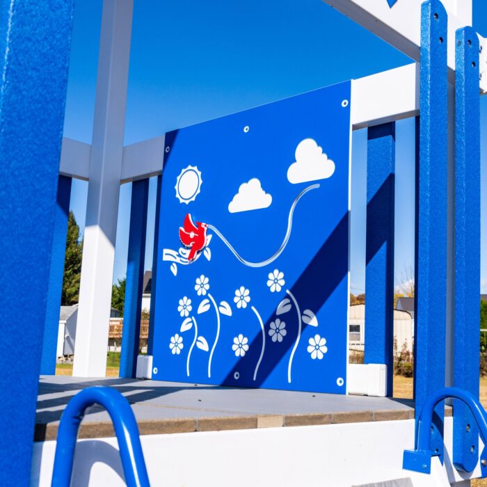 King-Swings-Commercial-Playgrounds-Seafarer-Bird