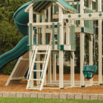 King-Swings-Flex-Wall-W-Playground5