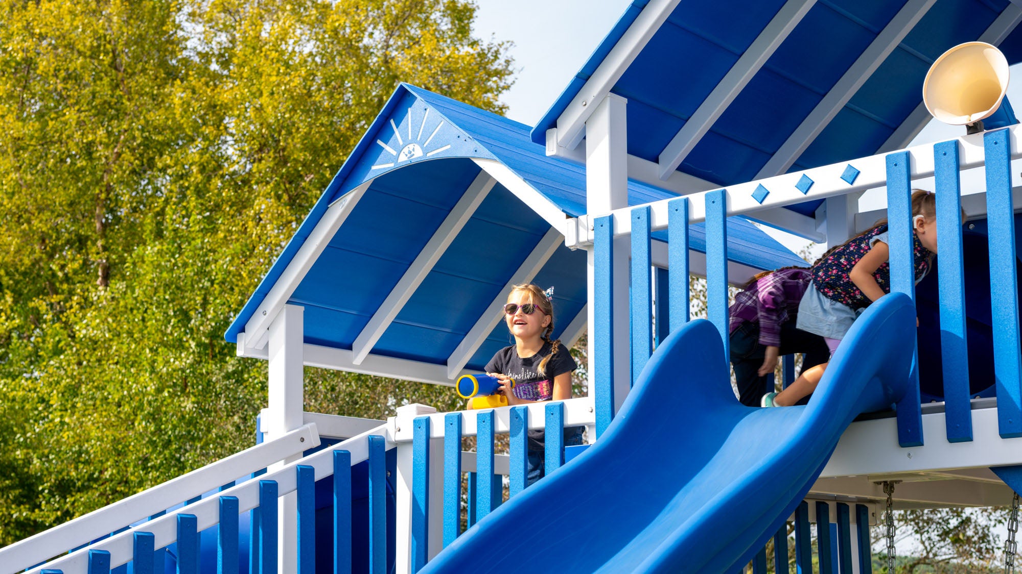 King-Swings-Rocket-Blazer-Xtreme-Vinyl-Swing-Set-Tower