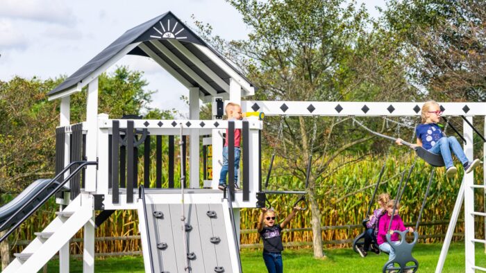 King-Swings-Sea-King-Vinyl-Swing-Set-Side-Left-Tower