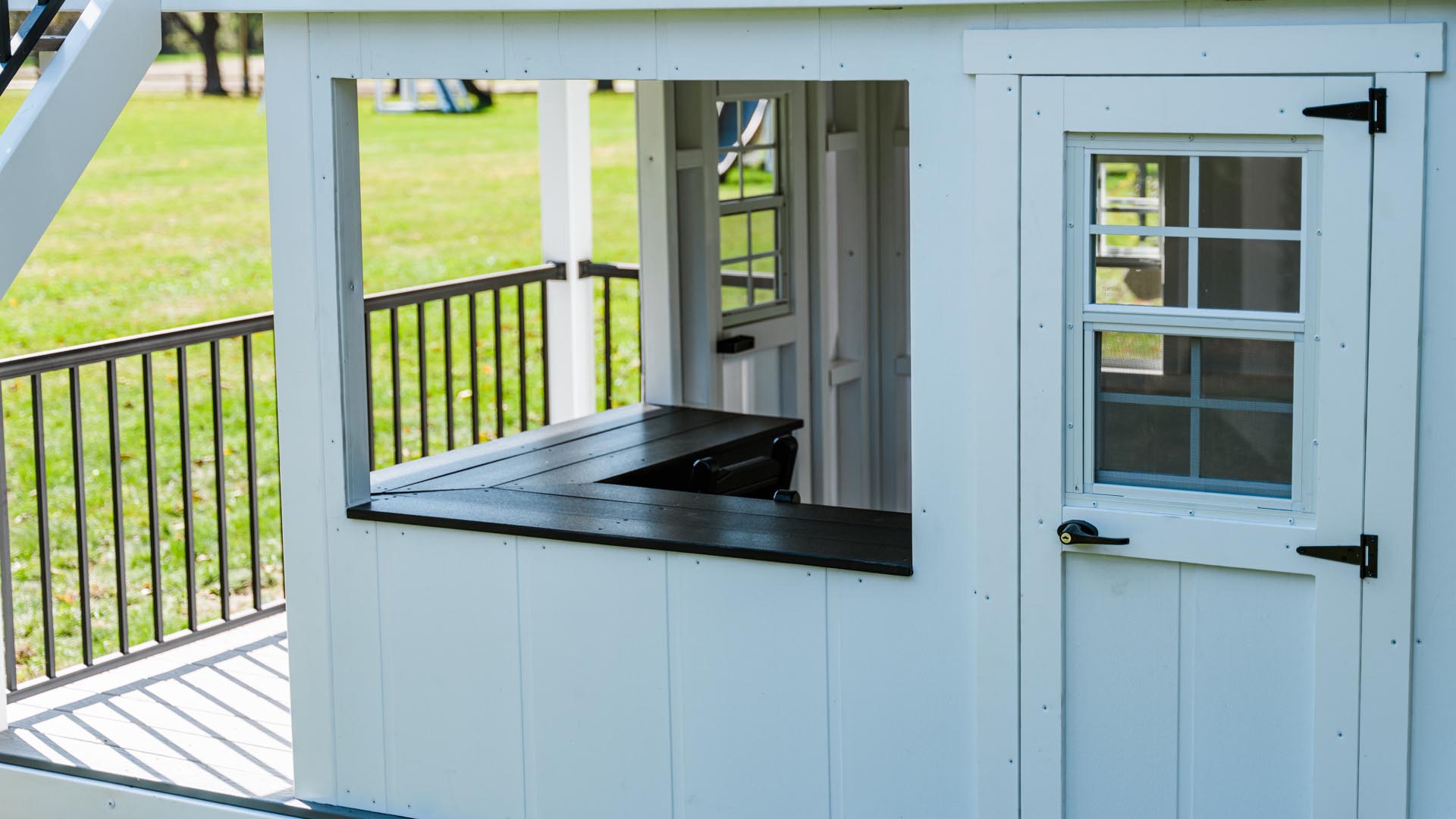 King-Swings-The-Homestead-Playhouse-Bottom