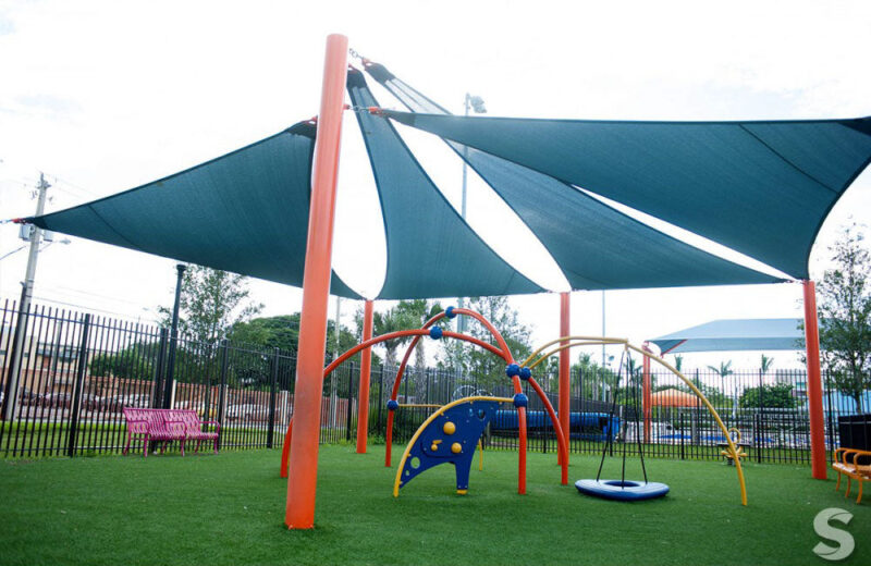 Playground-Equipment-Commercial-Shading-Isosceles-Sail-FabricShade-Blue