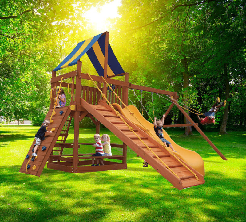 Playground-One-Original-Fort-w-Ramp-New