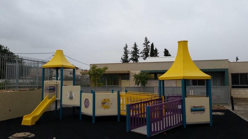 Psagot-Commercial-Playgrounds-Annapolis-Build-Side-Left