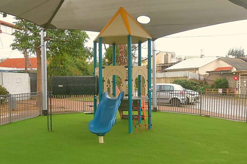 Psagot-Commercial-Playgrounds-El-Paso-Build-Side-Right