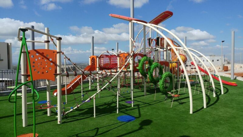 Psagot-Commercial-Playgrounds-Memphis-Build-Back