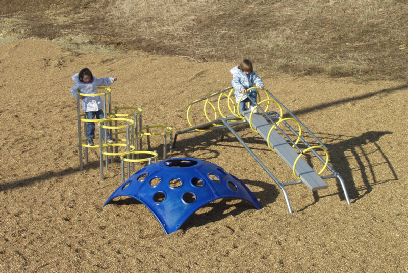 Sports-Play-Playscapes-Ring-Climber