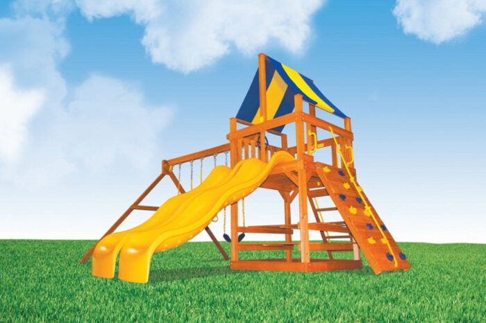 Playground-One-Original-Fort-Double-Trouble