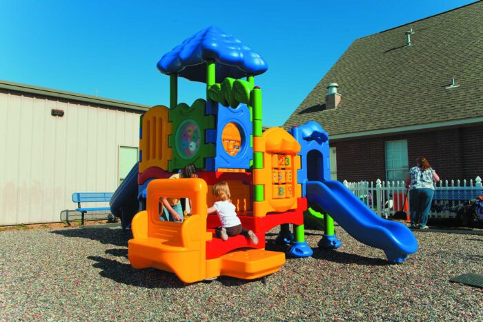 Ultra-Play-Discovery-Range-Outside-Front