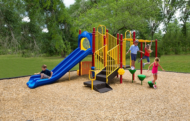 Ultra-Play-Maddies-Chase-Playful-Outside