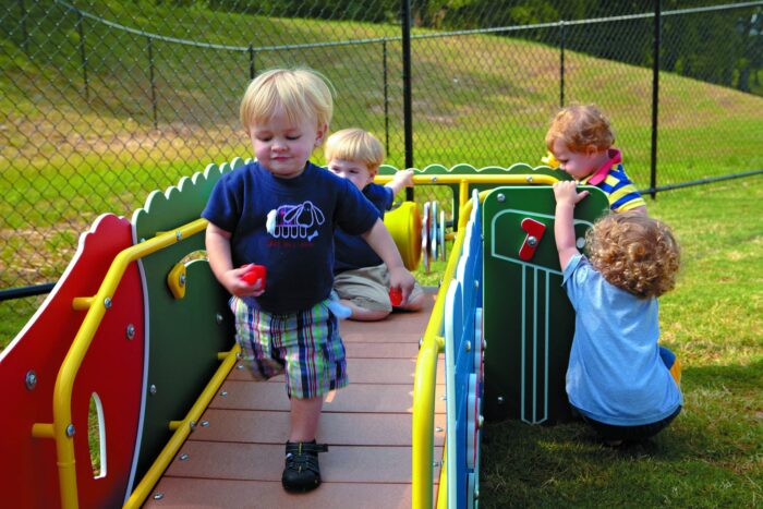 Ultra-Play-The-Big-Outdoors-Kids-1