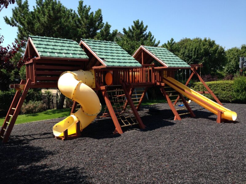 playsafer-rubber-mulch-black-playground