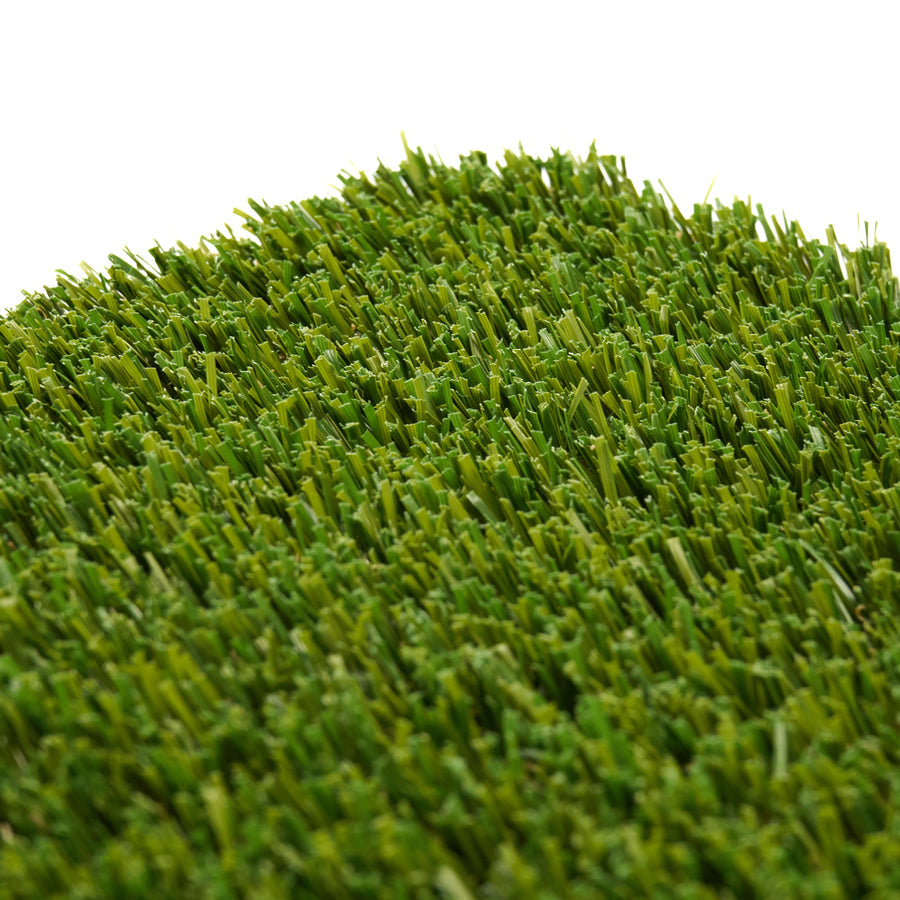 Pet area artificial turf fiber close-up - manufacturer photo