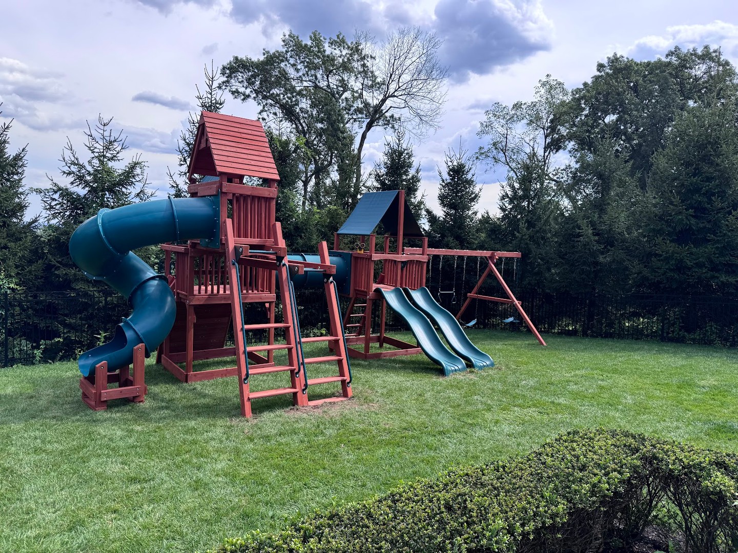 Playground One custom swing set in Summit, NJ